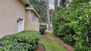 59 Lexington Drive thumbnail image 5