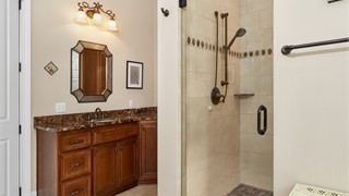 59 Lexington Drive thumbnail image 31