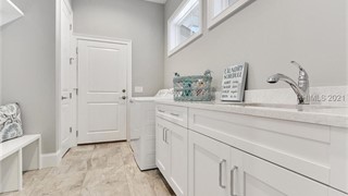 39 Manchester Court thumbnail image 17