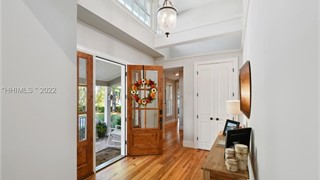 9 Lexington Drive thumbnail image 3