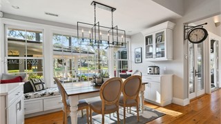 9 Lexington Drive thumbnail image 9