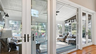 9 Lexington Drive thumbnail image 17