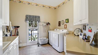 41 Lexington Drive thumbnail image 28