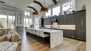 39 Manchester Court thumbnail image 8