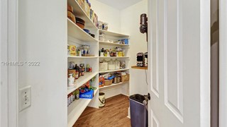 33 Lexington Drive thumbnail image 18