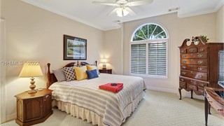 33 Lexington Drive thumbnail image 27