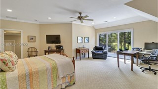 33 Lexington Drive thumbnail image 32