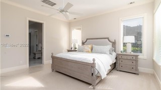 21 Lexington Drive thumbnail image 10