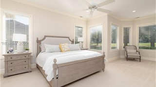 21 Lexington Drive thumbnail image 11