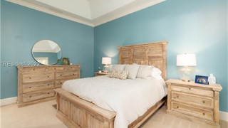 21 Lexington Drive thumbnail image 24