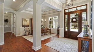 4 Lexington Drive thumbnail image 3