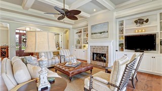 4 Lexington Drive thumbnail image 6