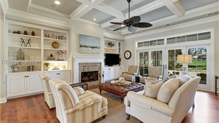 4 Lexington Drive thumbnail image 8