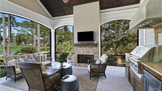 4 Lexington Drive thumbnail image 15