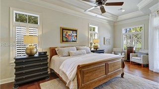 4 Lexington Drive thumbnail image 20