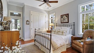 4 Lexington Drive thumbnail image 23