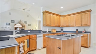 9 Manchester Court thumbnail image 13