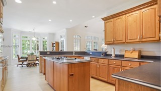 9 Manchester Court thumbnail image 14