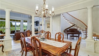 49 Lexington Drive thumbnail image 9