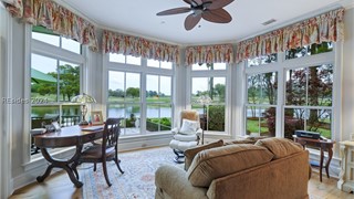 49 Lexington Drive thumbnail image 16