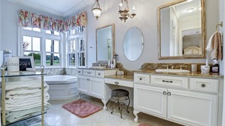 49 Lexington Drive thumbnail image 30