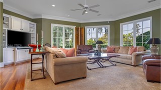 1 Belmont Drive thumbnail image 15