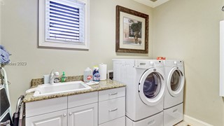 64 Cumberland Drive thumbnail image 26