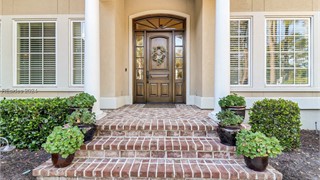 22 Lexington Drive thumbnail image 6