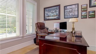 22 Lexington Drive thumbnail image 34