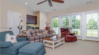 22 Lexington Drive thumbnail image 39