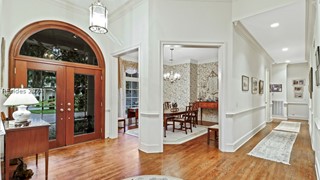 285 Bamberg Drive thumbnail image 5