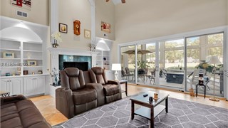 138 Belfair Oaks Boulevard thumbnail image 4