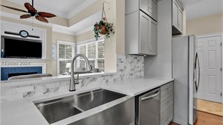 138 Belfair Oaks Boulevard thumbnail image 11