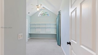 28 Lexington Drive thumbnail image 16