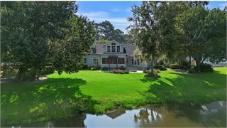 28 Lexington Drive thumbnail image 33