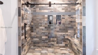 20 East Cottage Circle thumbnail image 38