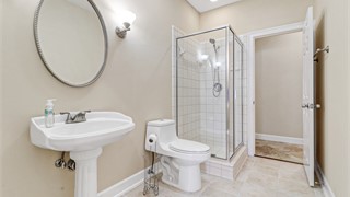 138 Belfair Oaks Boulevard thumbnail image 34