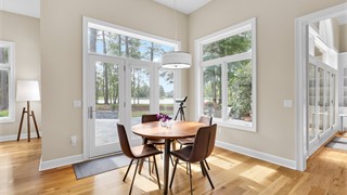 74 Lexington Drive thumbnail image 34