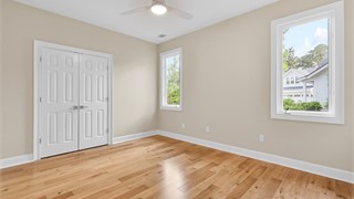 74 Lexington Drive thumbnail image 53