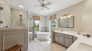 71 Lexington Drive thumbnail image 7