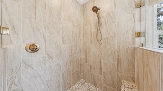 71 Lexington Drive thumbnail image 10