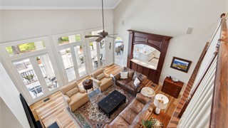 71 Lexington Drive thumbnail image 15