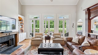 71 Lexington Drive thumbnail image 24