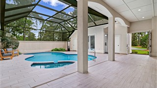 15 Lexington Drive thumbnail image 3