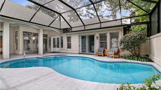 15 Lexington Drive thumbnail image 4