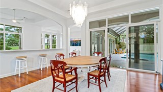 15 Lexington Drive thumbnail image 13