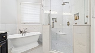 15 Lexington Drive thumbnail image 24