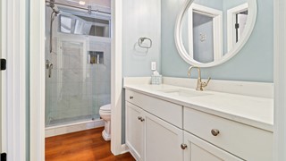 15 Lexington Drive thumbnail image 30