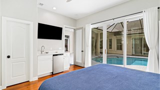 15 Lexington Drive thumbnail image 34