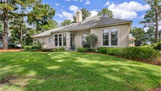 15 Lexington Drive thumbnail image 42